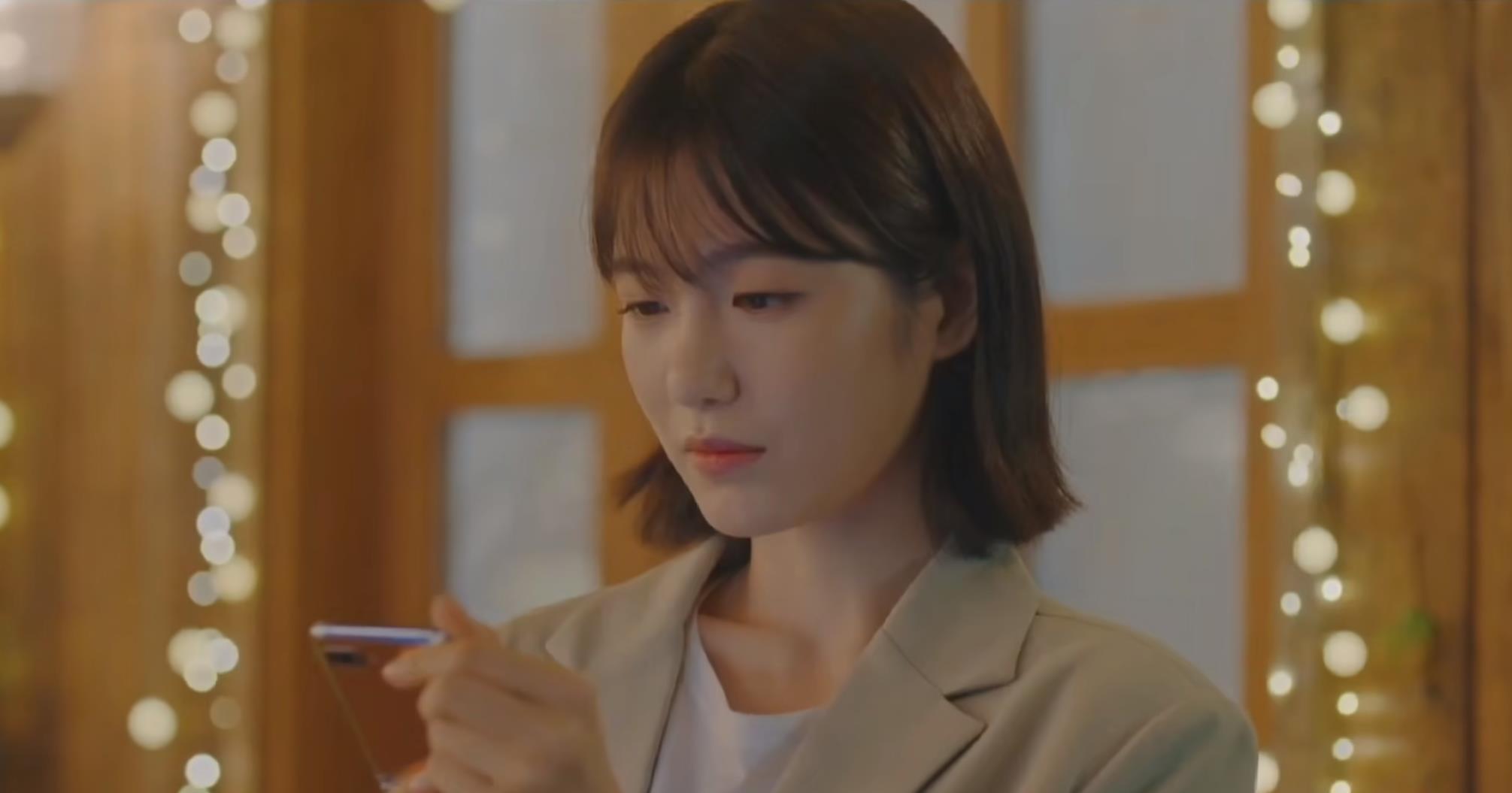 《你永远不懂我》雨中百合伤感情歌，谁是谁生命中的过客