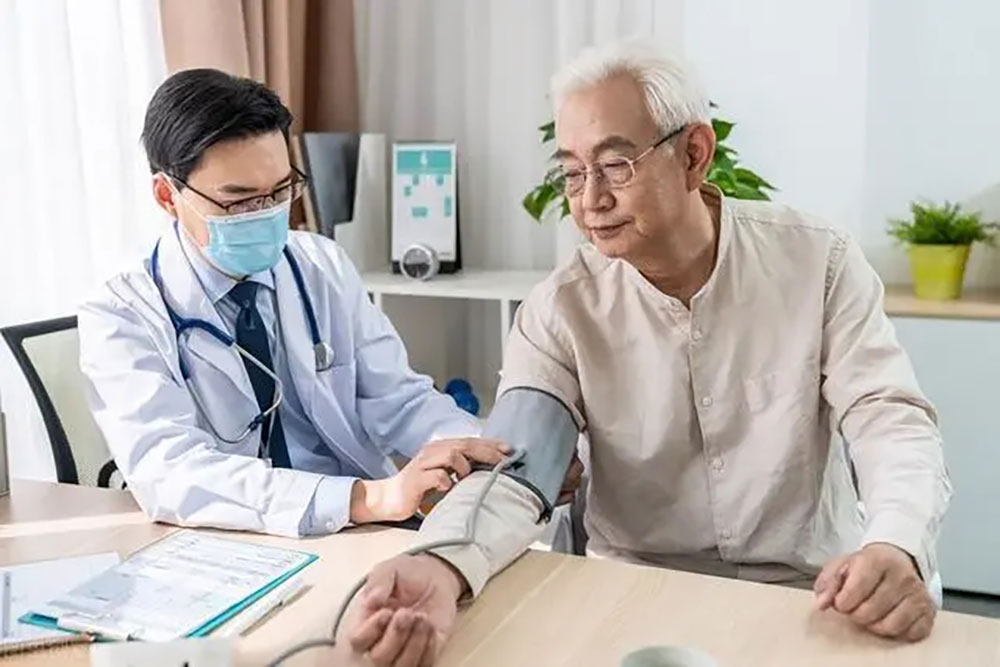 4种降压药尽量不要长期服用，医生：尽早换药。