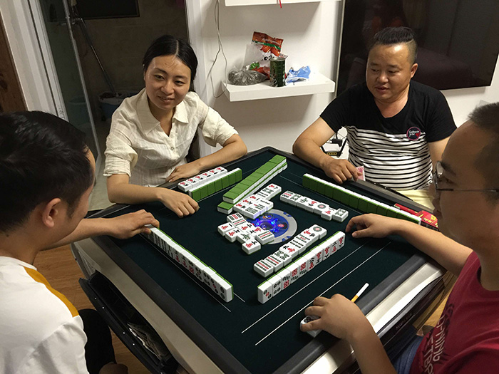 2015年6月3日 邻居们相约小聚 开心的时刻