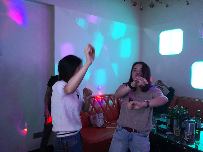 2019年5月1日 欢度“五.一”我们相约K歌 快乐度节