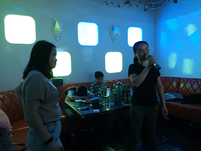 2019年5月1日 欢度“五.一”我们相约K歌 快乐度节