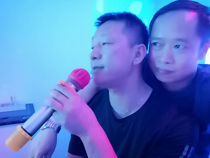 2019年5月1日 欢度“五.一”我们相约K歌 快乐度节