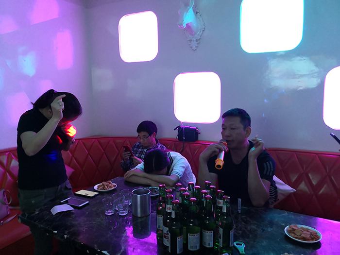 2019年5月1日 欢度“五.一”我们相约K歌 快乐度节