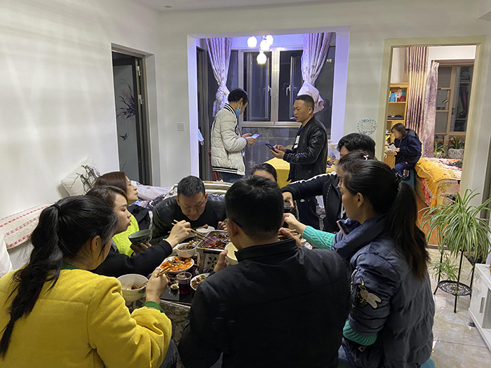 2020年4月6日 小莉家的烤鱼宴让你我快乐开心