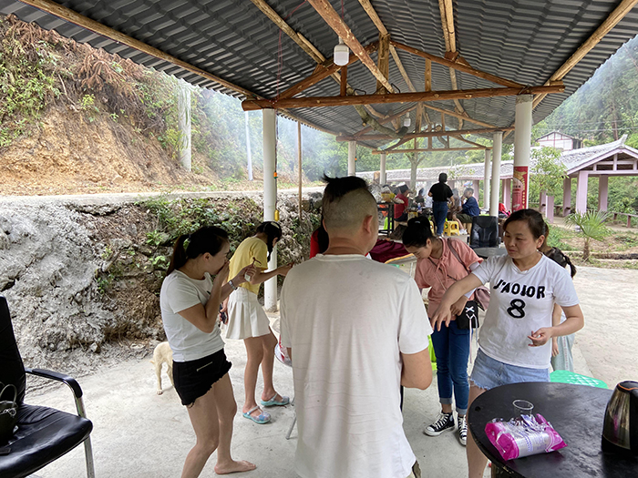 2020年5月10日 花溪黔陶烧烤季 快乐有你有我有山有水