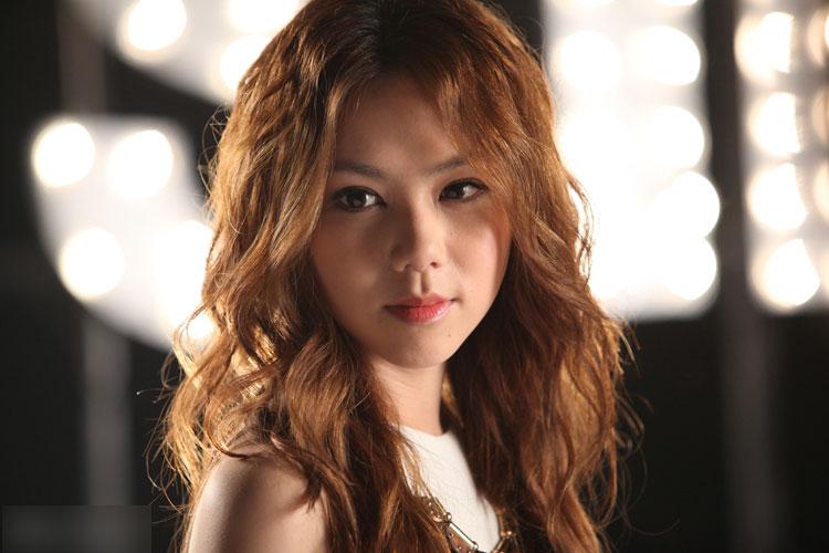 【音乐推荐】G.E.M.邓紫棋 - 孤独