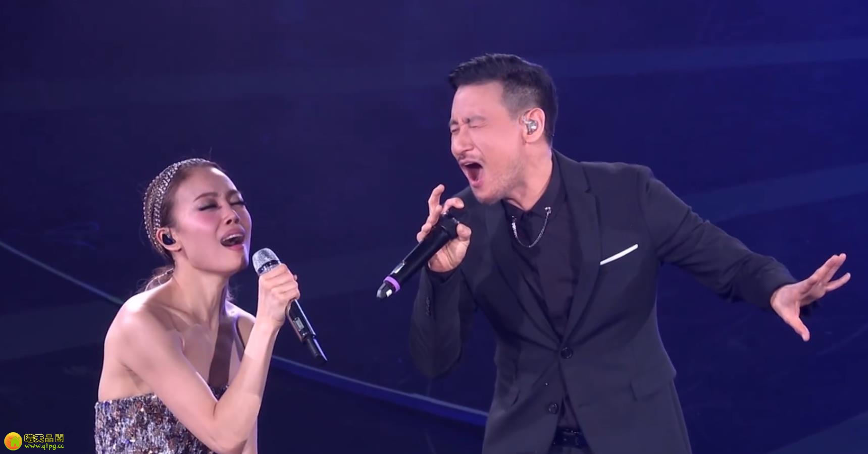 《这么近 那么远》容祖儿 张学友；祖儿演唱会现场神级合唱