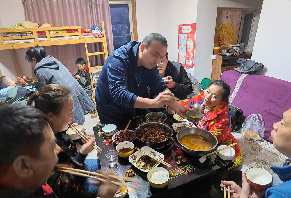 20231112 相聚在舒舒家，有你有我有属于大家的回忆。