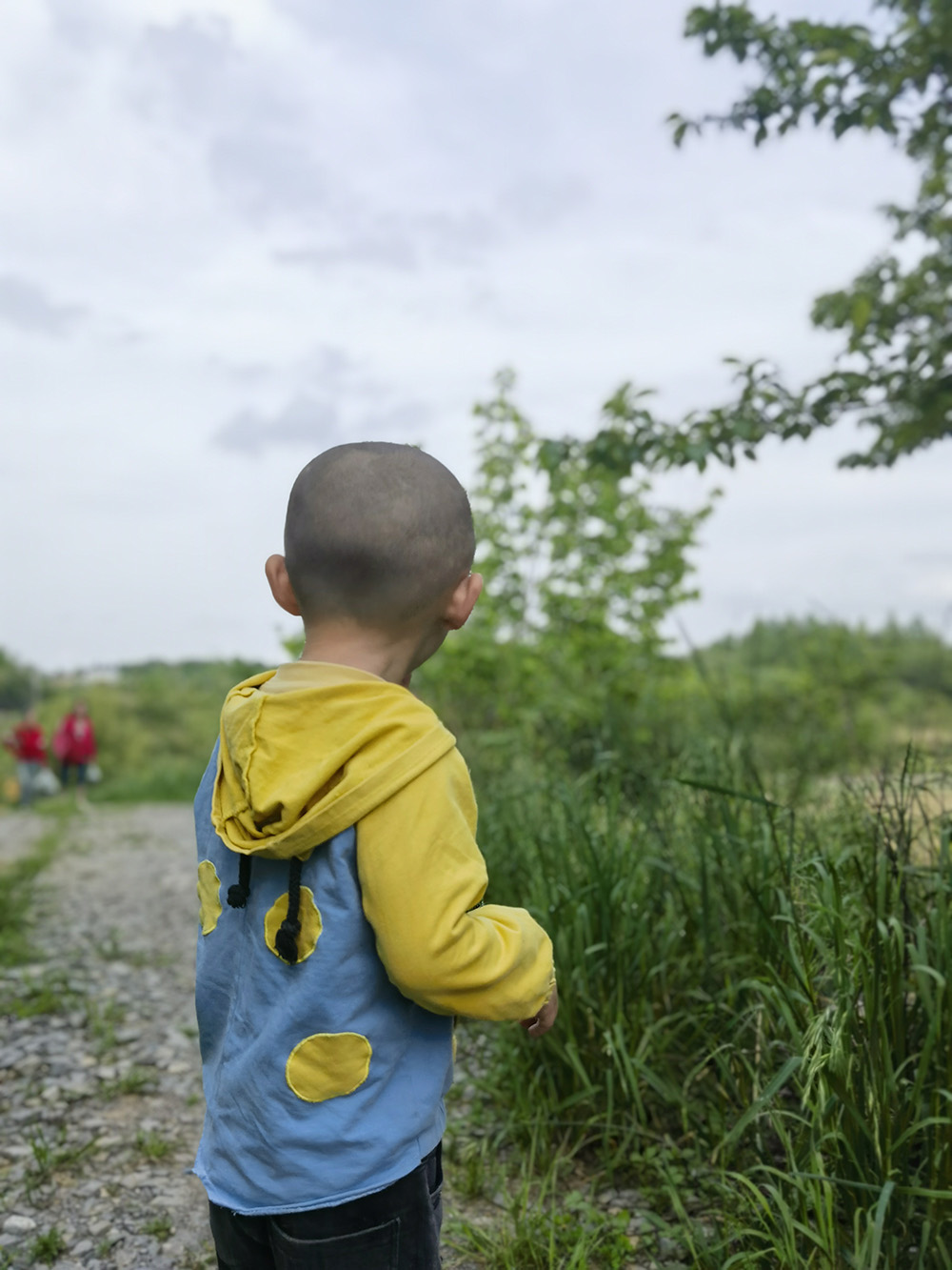 20240510 天河潭美景 螺蛳的美味 红衣美女就是这画面的亮点！