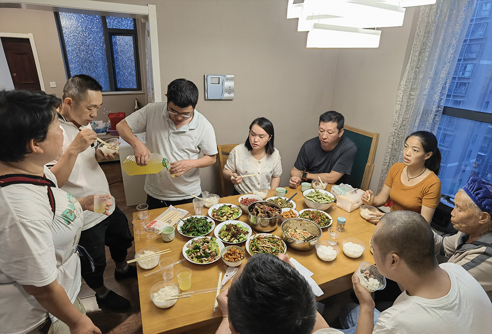 20240708 相约世纪城 美女大厨 美食与快乐的见证！