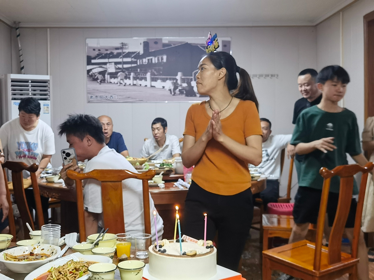 20240818 小莉姨妈生日Party视频