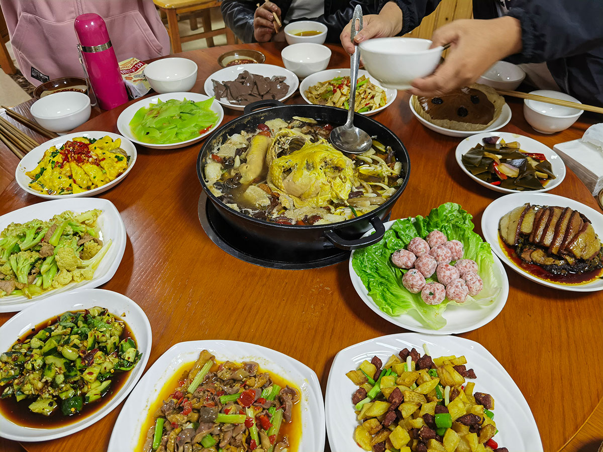 20241006 国庆假期相约在黔陶 沐浴阳光 享受野生菌的美味！